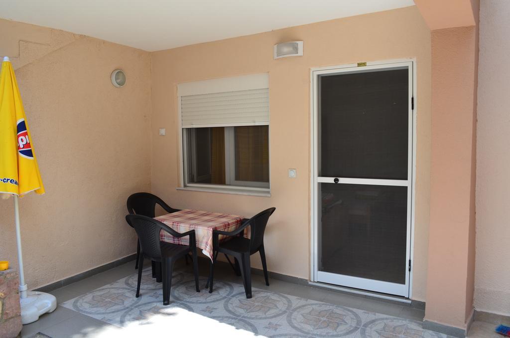 Apartmani Tomar Dojran Exterior photo